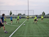 Training eerste selectie S.K.N.W.K. van donderdag 1 mei 2025 (59/80)